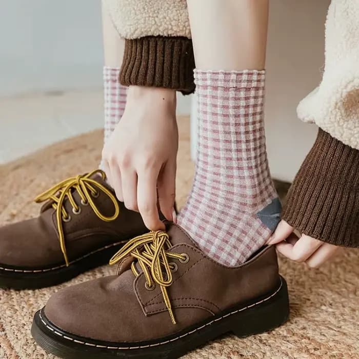 Chaussettes pour femmes automne à carreaux rétro Vintage coton