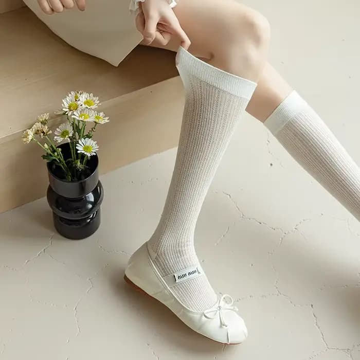 Chaussettes tendance pour femmes, longues, d'été, unies, décontractées, respirantes, fines, en maille ajourée, mignonnes, simples, hautes jusqu'au genou
