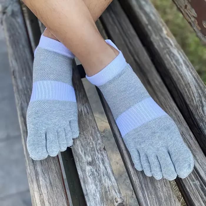 Chaussettes de sport grande taille pour homme, en maille, absorbantes, à coupe basse, rayées, pour le fitness et les voyages, chaussettes à 5 doigts, tailles EU43-47