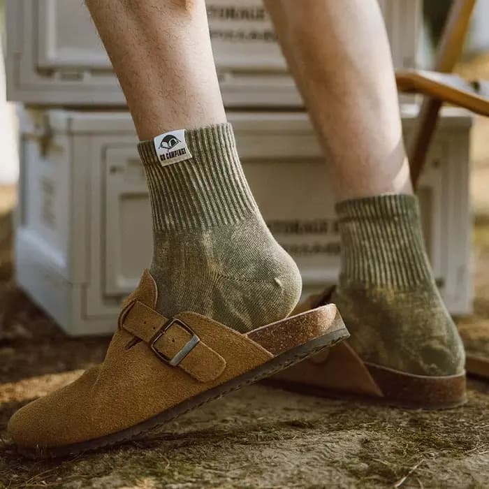 Chaussettes pour homme Miosam personnalisées, style tie-dye, douces, respirantes, en coton, sexy, classiques, mi-hautes, pour le sport.