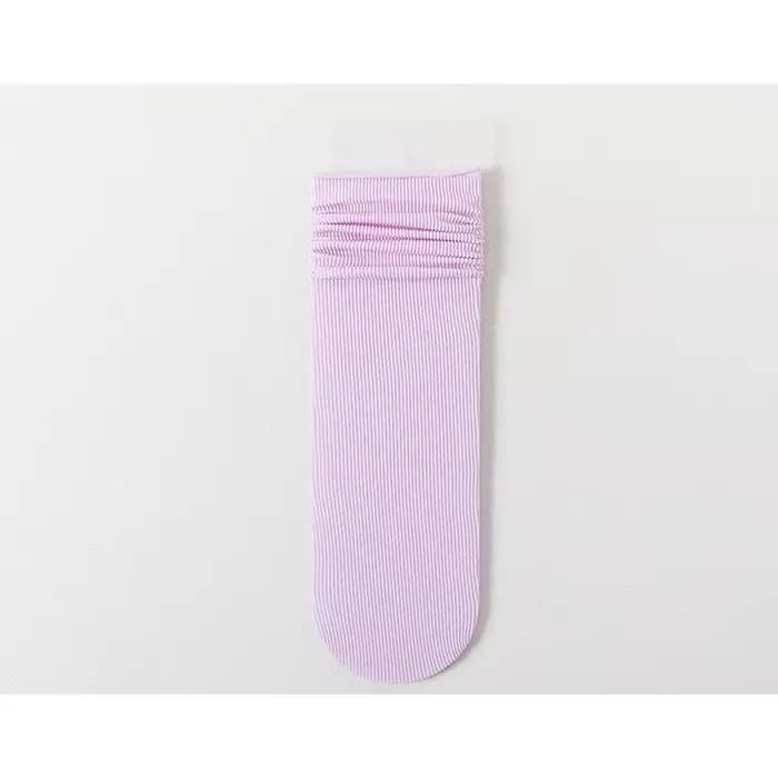 Chaussettes de glace chaussettes moyennes pour femmes été mince Ins à la mode Internet rouge blanc velours glace soie été Tianchang Pile chaussettes