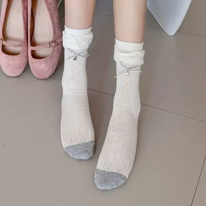 Chaussettes longues pour femmes