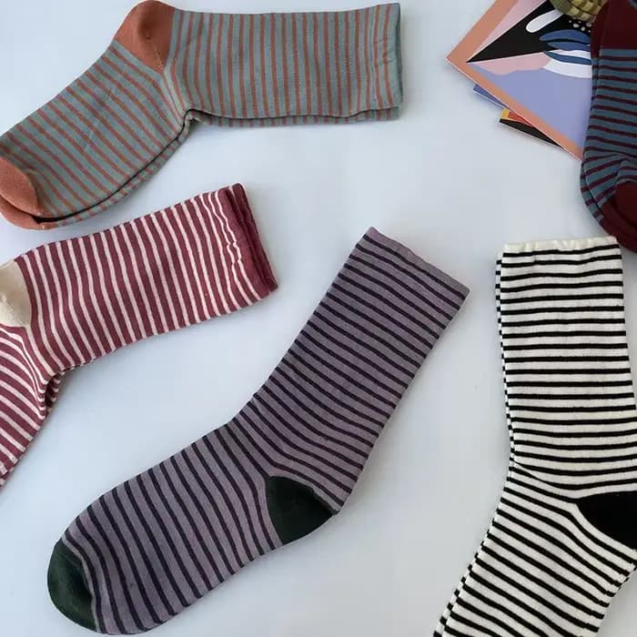 Chaussettes rétro à rayures pour femmes, tube moyen, bas en coton, bas coréens, chaussettes japonaises, Gucci, printemps et automne