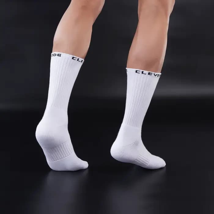 Chaussettes mi-mollet en tissu éponge blanc pour homme