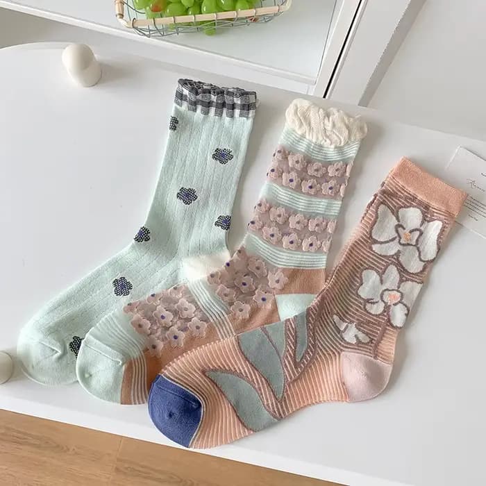 Femmes à la mode chaussettes Style coréen été nouvelles