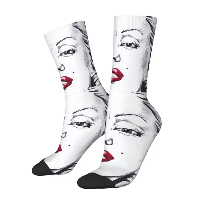 Chaussettes pour hommes style gothique avec motifs de crânes et patchwork, chaussettes tendance et rébellions, style streetwear, confortables et douces pour la peau, cadeau