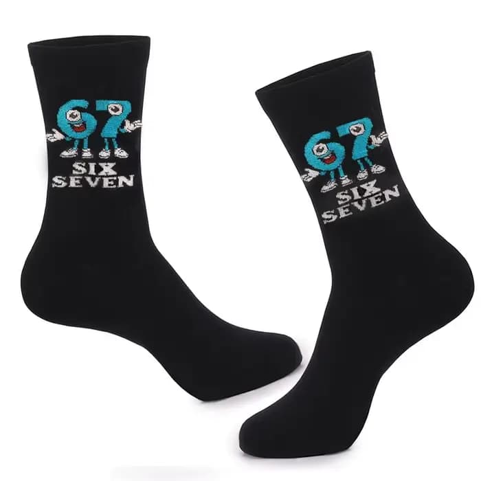 Nouveauté transfrontalière 67 Paire de chaussettes mi-mollet pour homme à motifs de dessins animés et lettres amusantes