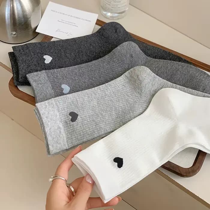 Chaussettes de mode pour femmes automne nouveau Simpel couleur classique blanc