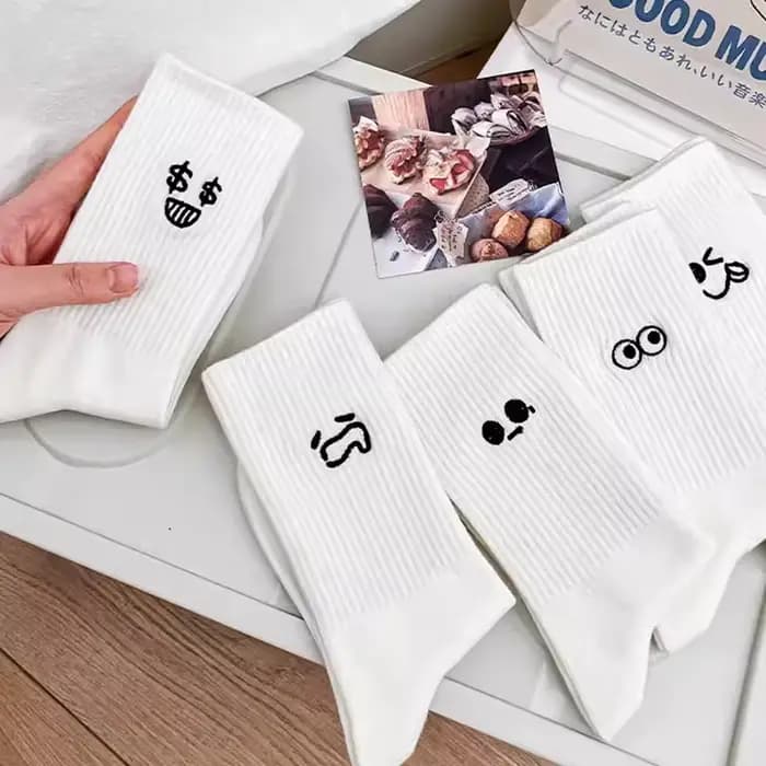 Ensemble de chaussettes courtes drôles de dessin animé pour femmes