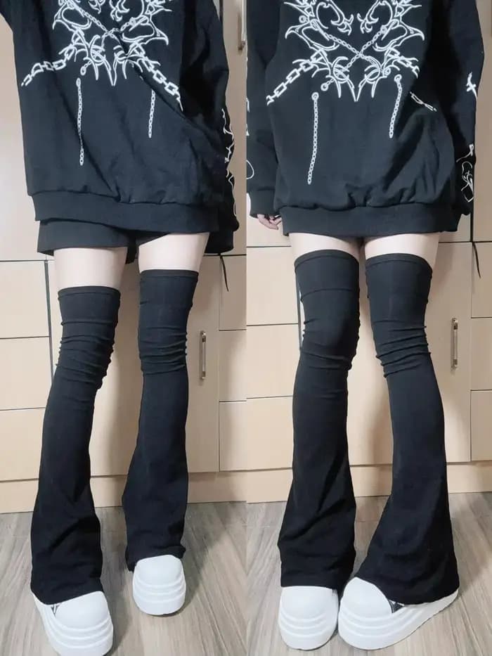 Chaussettes hautes noires solides pour fille épicée subculturelle japonaise