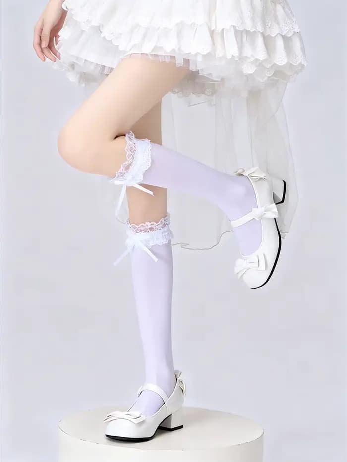 1 paire de chaussettes mi-mollet de couleur unie pour femmes