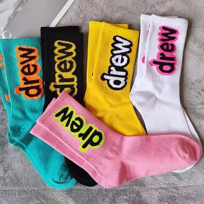 Chaussettes tendance en coton avec lettres pour femmes