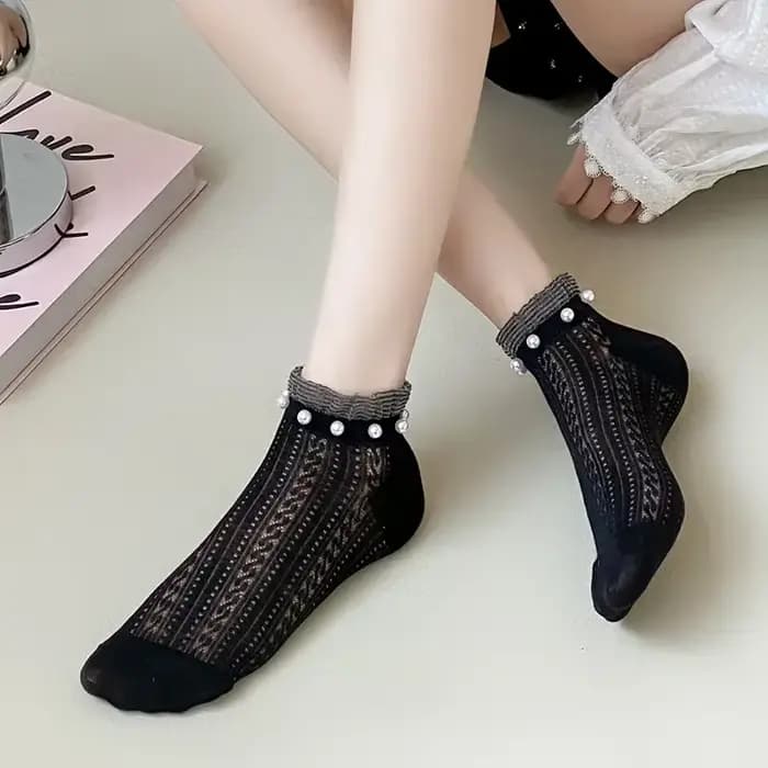 Chaussettes à volants en dentelle pour femmes, maille ajourée, fines, respirantes, Tube bas, couleur unie, en coton, douces filles, chaussettes courtes Kawaii avec perles