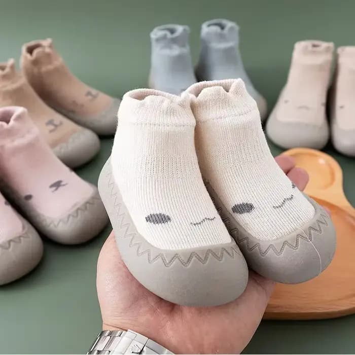 Bébé chaussettes chaussures infantile mignon dessin animé enfants garçon