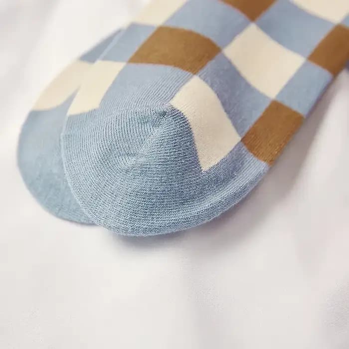Chaussettes longues à carreaux et rayures pour femmes