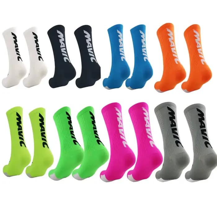 4 paires/ensemble chaussettes de cyclisme chaussettes de sport respirantes femmes hommes chaussettes de course basket-ball Football chaussettes professionnelles randonnée vélo