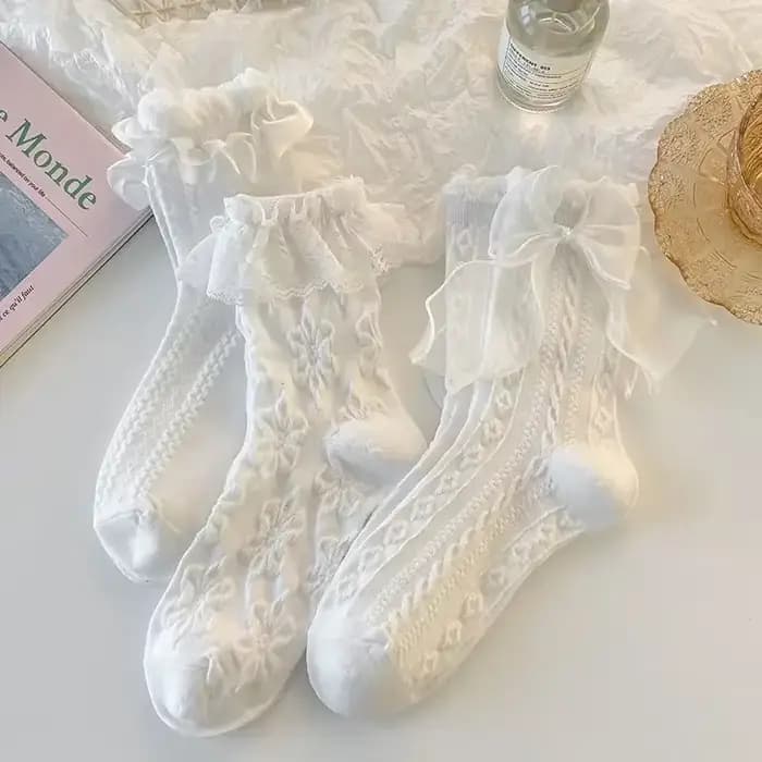 Chaussettes femme dentelle chaussette 2024 nouveau solide noir blanc Lolita