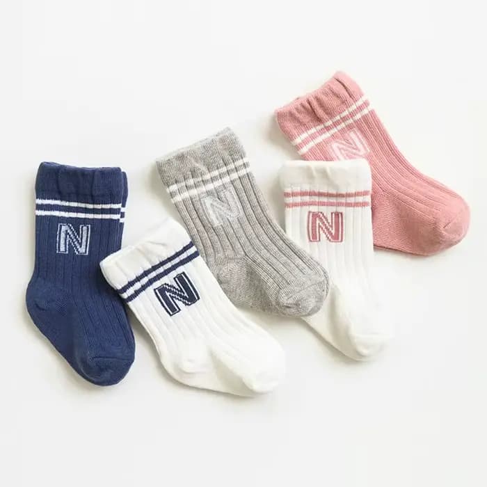 Chaussettes tricotées à rayures pour enfants de 0 à 3 ans