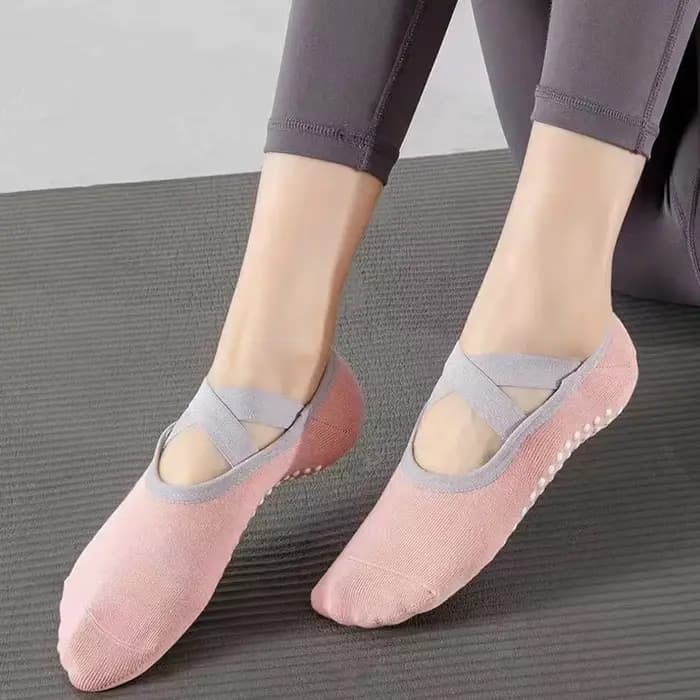 Dreamlikelin 1 paire de chaussettes de Pilates antidérapantes pour débutantes