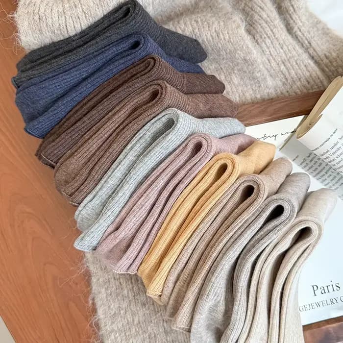 Chaussettes pour femmes nouveau automne hiver couleur classique décontracté