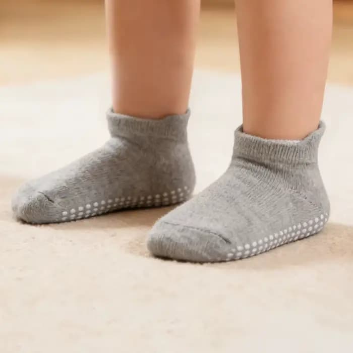 12 paires de chaussettes antidérapantes à points de colle noires