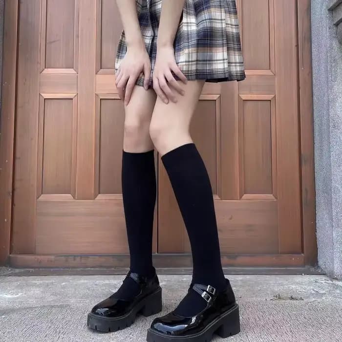 JK femmes noir blanc genou haute Lolita chaussettes dame filles