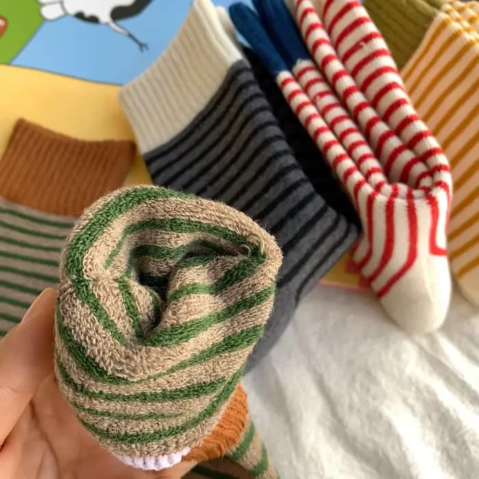 Chaussettes chaudes et épaisses en laine pour femmes