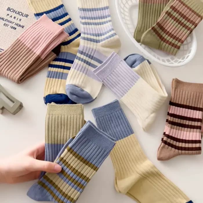 Chaussettes Vintage en coton tricoté pour femmes