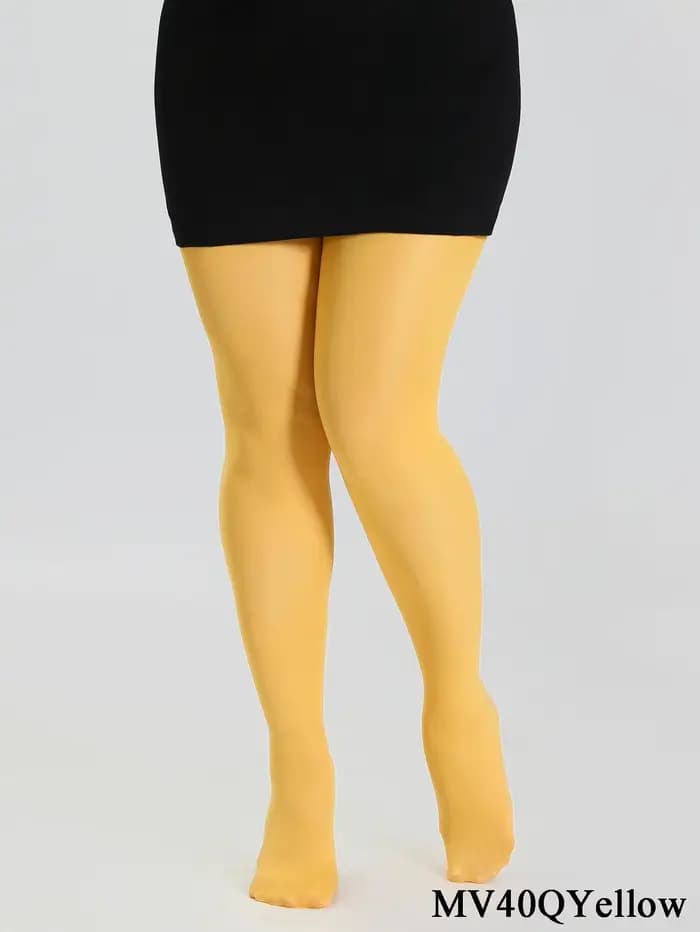 Une paire de collants noirs pour femmes, grande taille, mode, grande taille