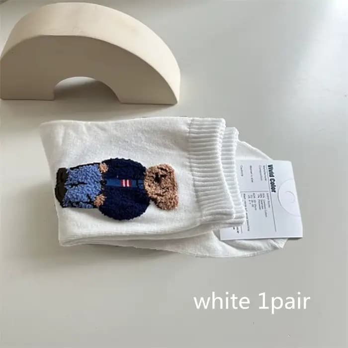 Nouveau à la mode dessin animé ours mi-mollet coton chaussettes pour femmes pull décontracté femme