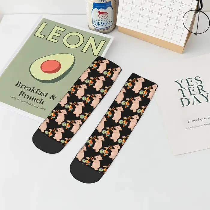 Makka Pakka et Uff Uff dans la nuit chaussettes de jardin