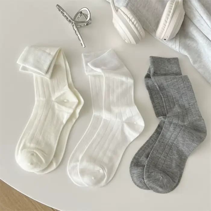 Chaussettes de couleur unie pour femmes, en Fiber de bambou, fines et respirantes, longues, élastiques, mode coréenne, Streetwear, noir, blanc, gris, été