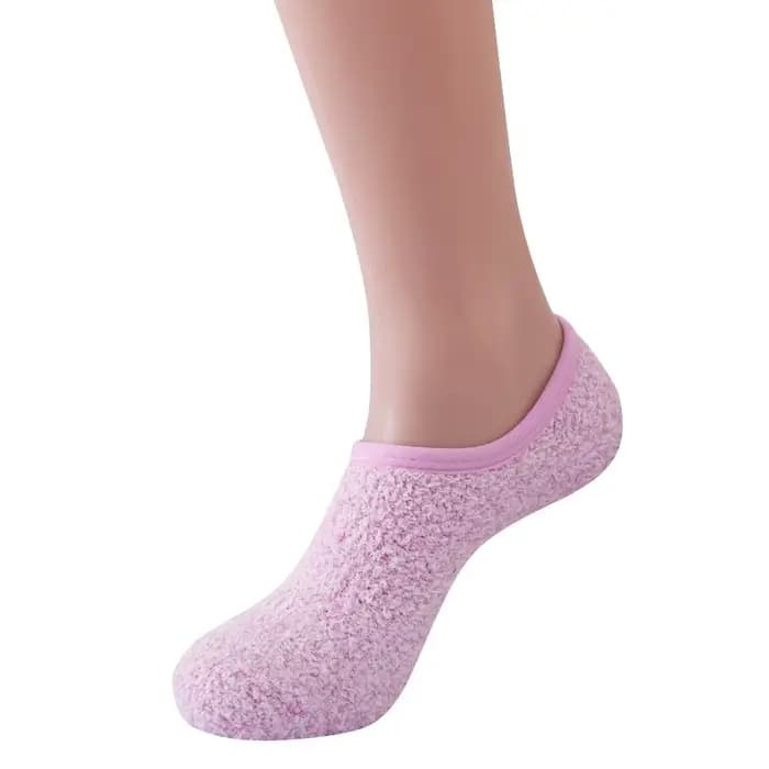 Nouvelles chaussettes antidérapantes pour femmes
