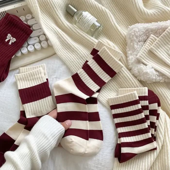 Chaussettes de sport rayées en coton pour femmes