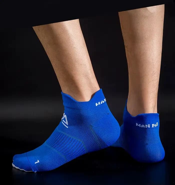 Chaussettes de Sport unisexes Anti-transpiration pour femmes et hommes, Tube court, respirantes, pour course en plein air, basket-ball, football, nouvelle collection
