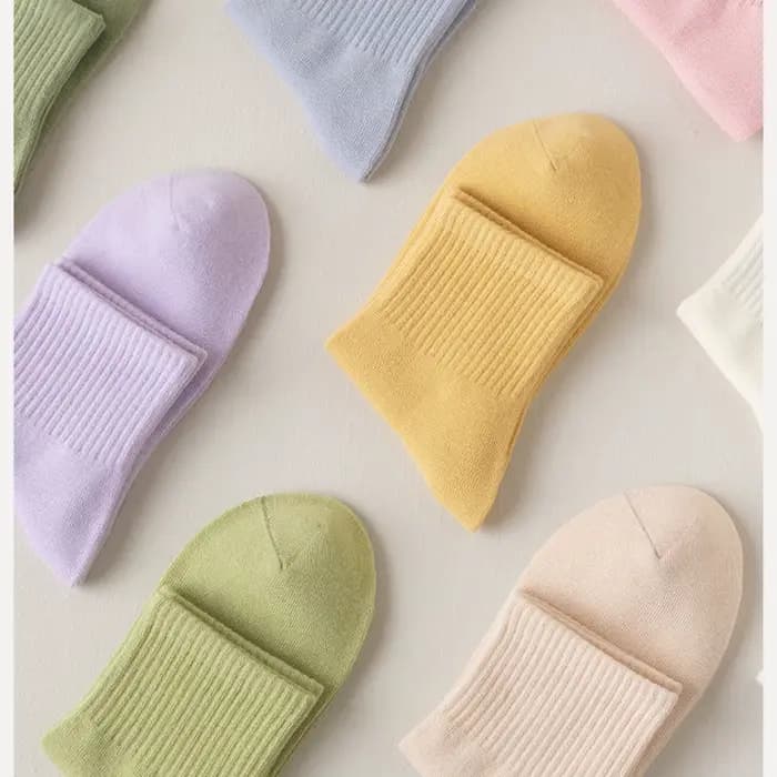 1 paire de chaussettes en coton pour femme, chaussettes courtes à la cheville, colorées, douces, respirantes, pour l'automne et le printemps, pour fille