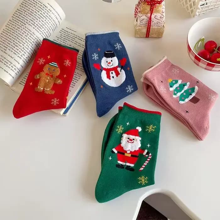 Chaussettes de dessin animé créatives de noël et d'automne