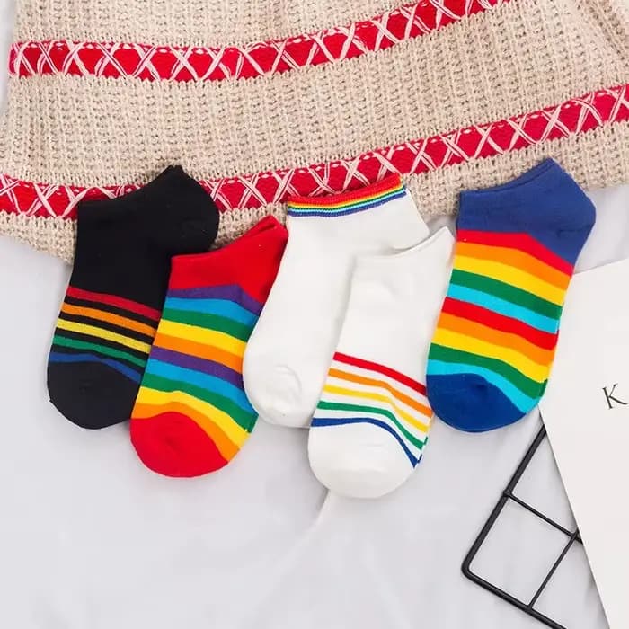 Chaussettes en coton Harajuku pour filles, chaussettes mignonnes, cheville allongée, dames, drôle, Kawaii, couleur jaune, blanc, noir