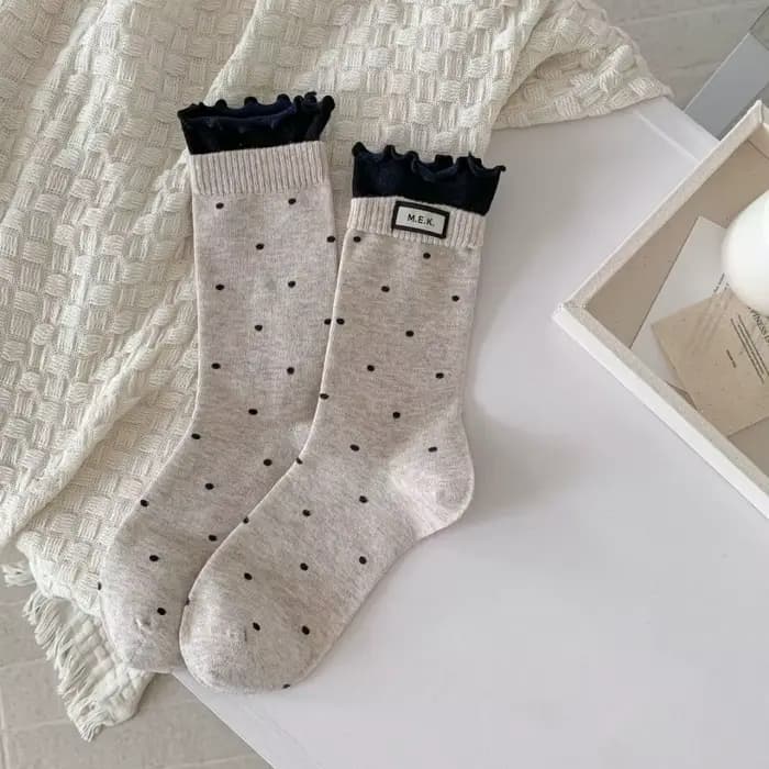 Chaussettes mi-hautes pour femmes