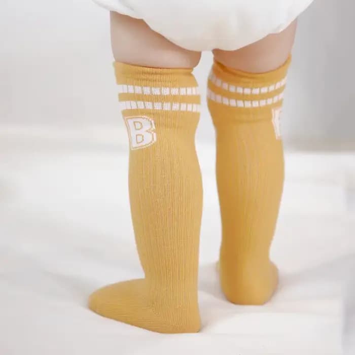 Chaussettes longues en coton avec lettre B pour bébé, chaussettes hautes pour nouveau-né, chaussettes chaudes pour garçon et fille, rayures à la mode, automne et hiver