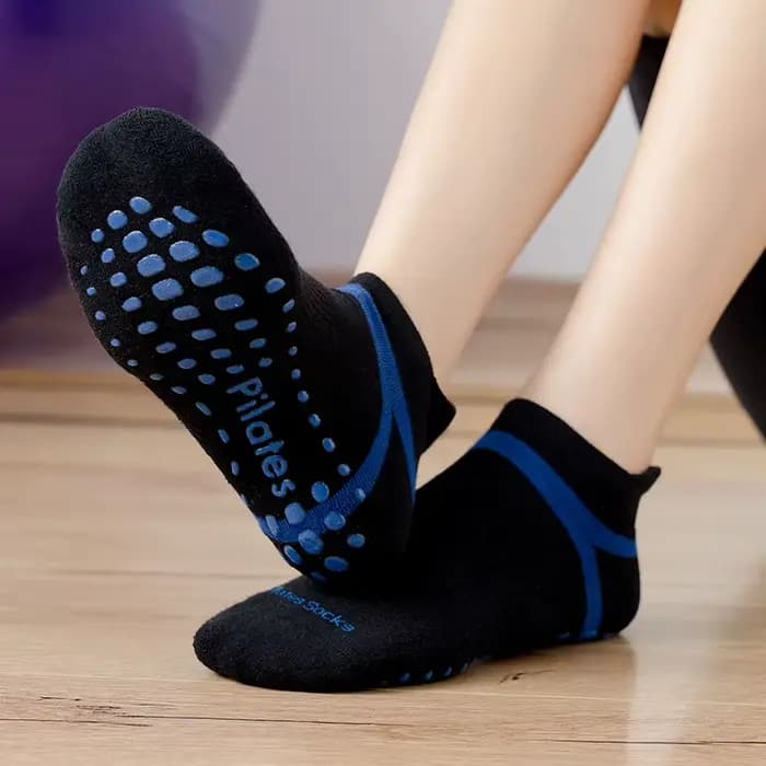 Chaussettes de Yoga antidérapantes pour femmes et hommes, en Silicone, pour gymnastique, Fitness, danse, sport, unisexes, en coton, respirantes, Pilates