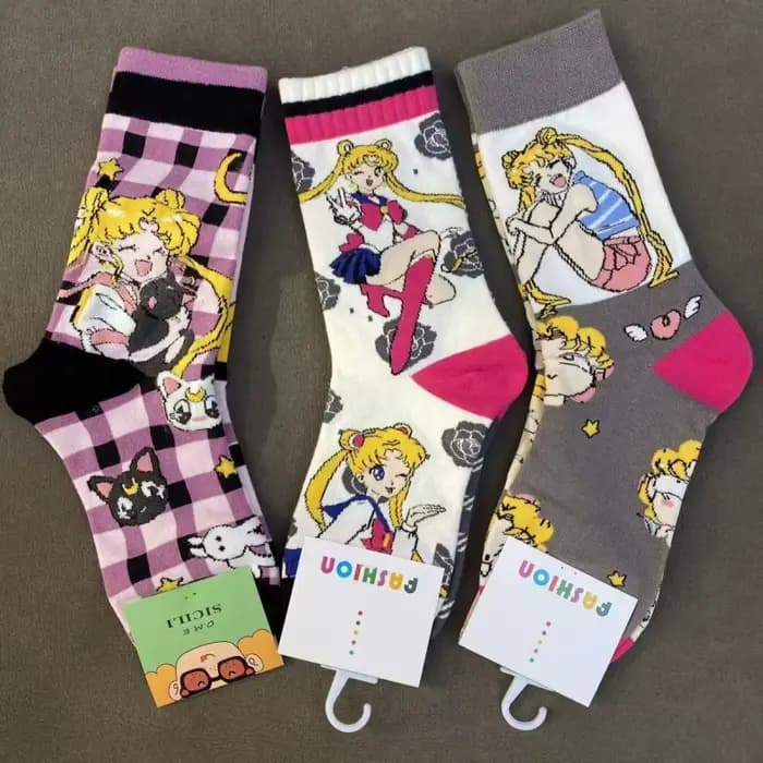 Chaussettes en coton Sailor Moon Tsukino Usagi, mignonnes, douces, confortables, désodorisantes, mi-hautes, multi-usages, pour la maison, cadeaux