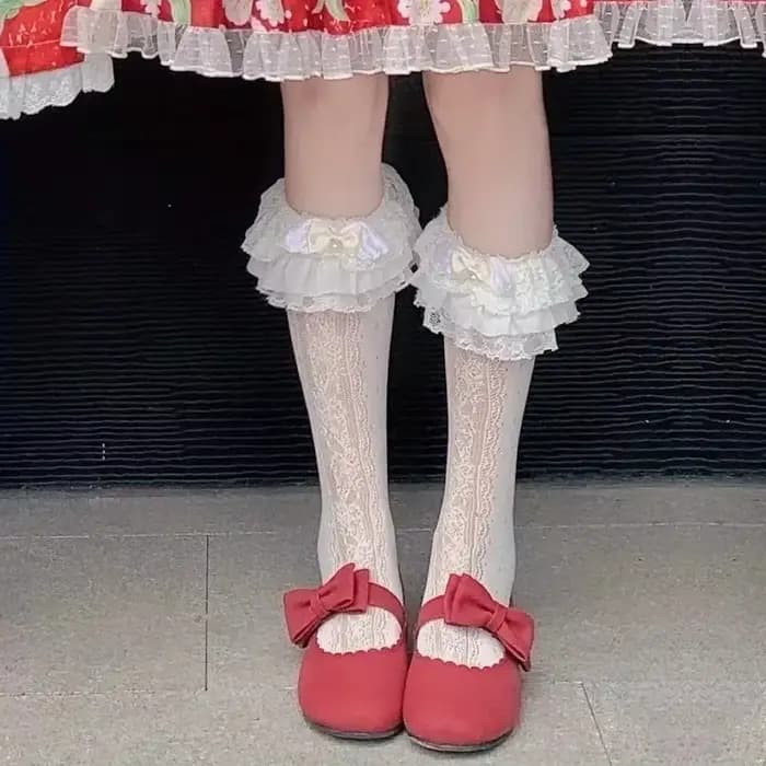 1 paire de chaussettes Lolita en dentelle blanche lait