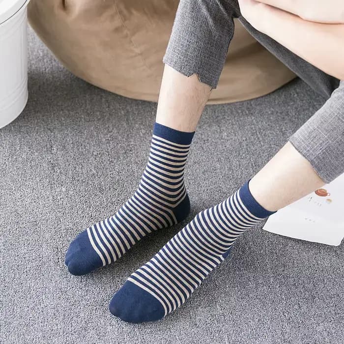 Chaussettes rayées en coton bleu marine pour hommes