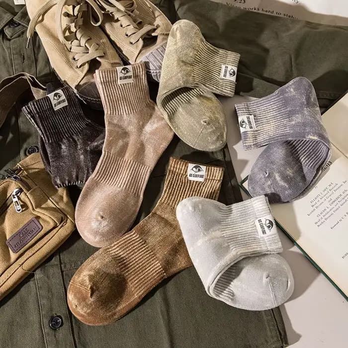 Chaussettes pour homme Miosam personnalisées, style tie-dye, douces, respirantes, en coton, sexy, classiques, mi-hautes, pour le sport.