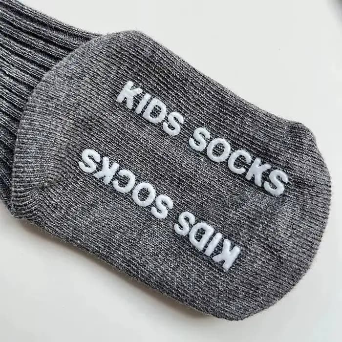 Chaussettes en coton à rayures pour bébés garçons et filles, 3 paires/lot, chaussettes souples pour enfants en bas âge, poignées en caoutchouc antidérapantes, chaussettes de sol pour 0-3 ans