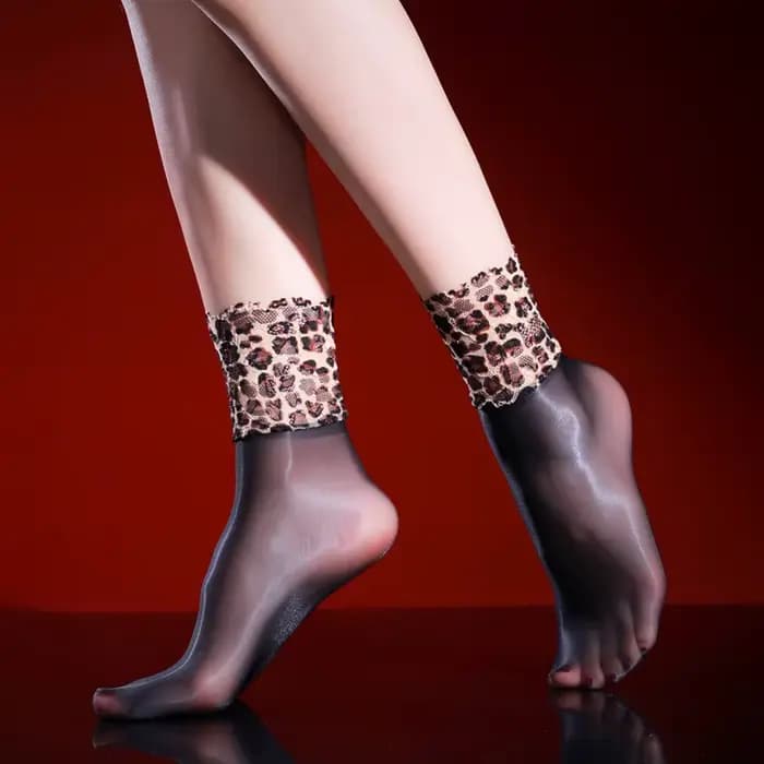 Chaussettes courtes transparentes chic à motif léopard