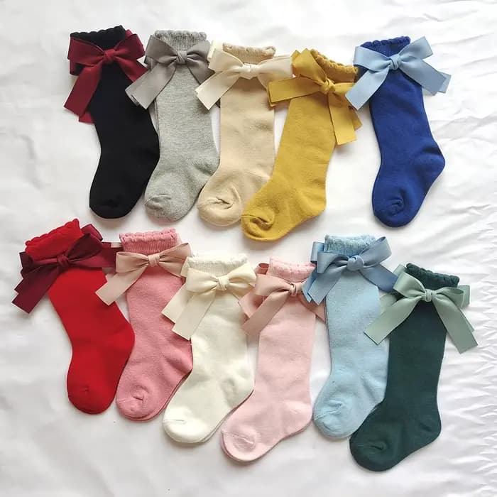 Nouvelles chaussettes en coton pour bébé, chaussettes de princesse à gros nœud pour filles, bas pour enfants et tout-petits, accessoires pour nourrissons, chaussettes longues pour enfants