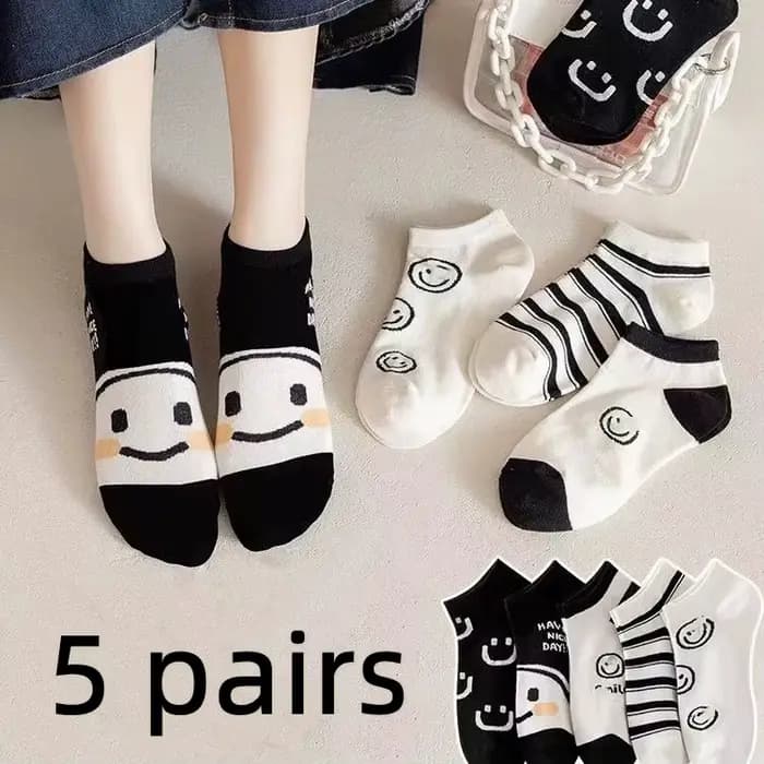 10 paires de chaussettes à motifs de dessin animé pour femmes