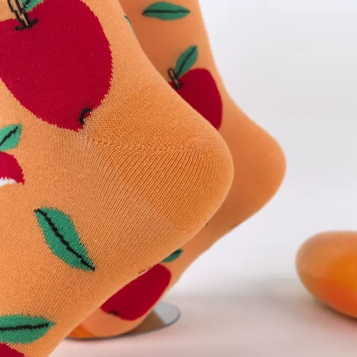 1 paire de chaussettes mi-mollet pour femmes